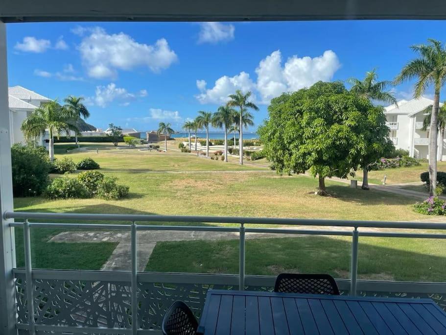 Charmant Studio Avec Vue Mer, Terrasse Anse-Marcel Ngoại thất bức ảnh